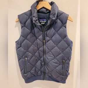 Patagonia Women's Navy Blue Quilted Down Bomber Vest
